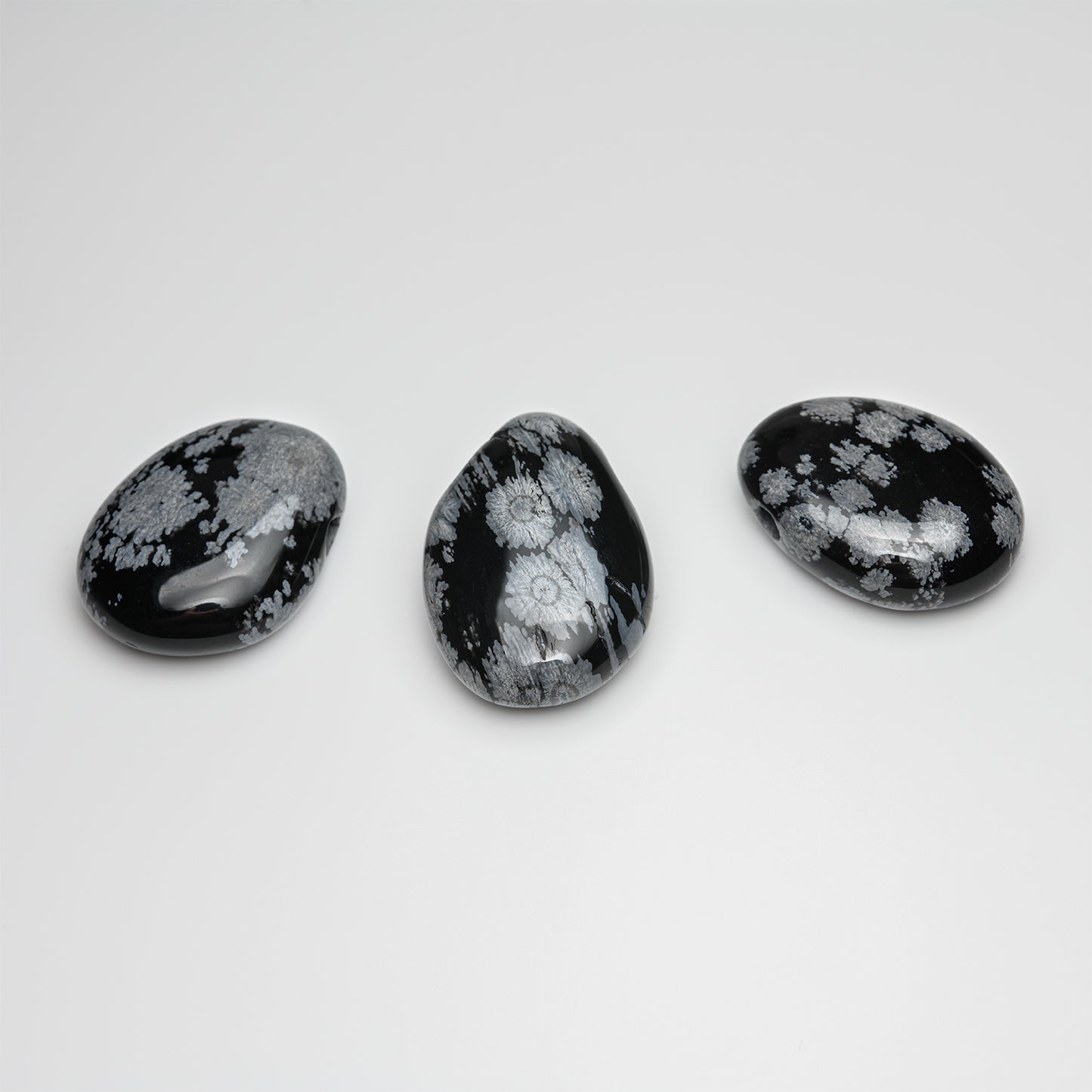 Trommelstein Anhänger gebohrt