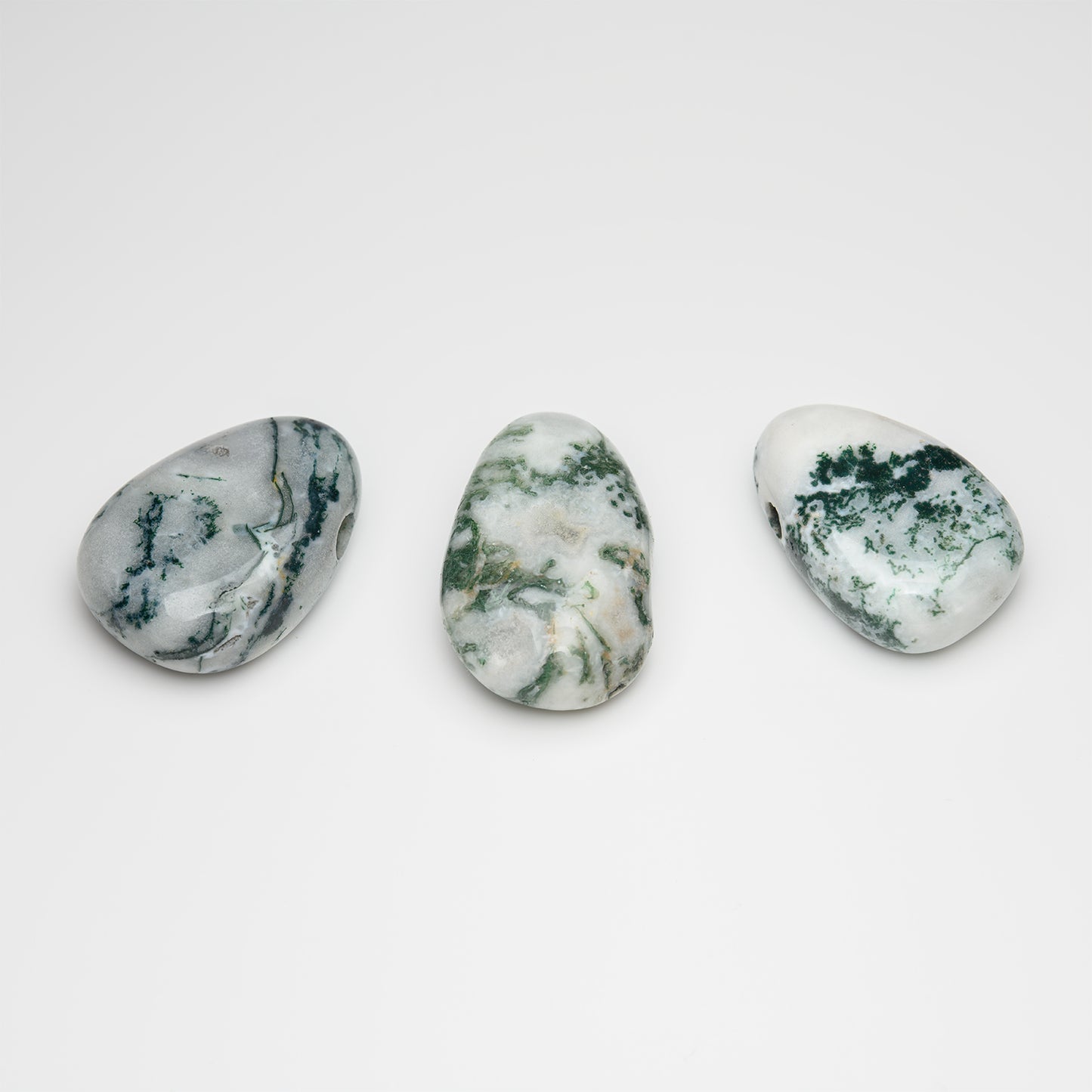 Trommelstein Anhänger gebohrt