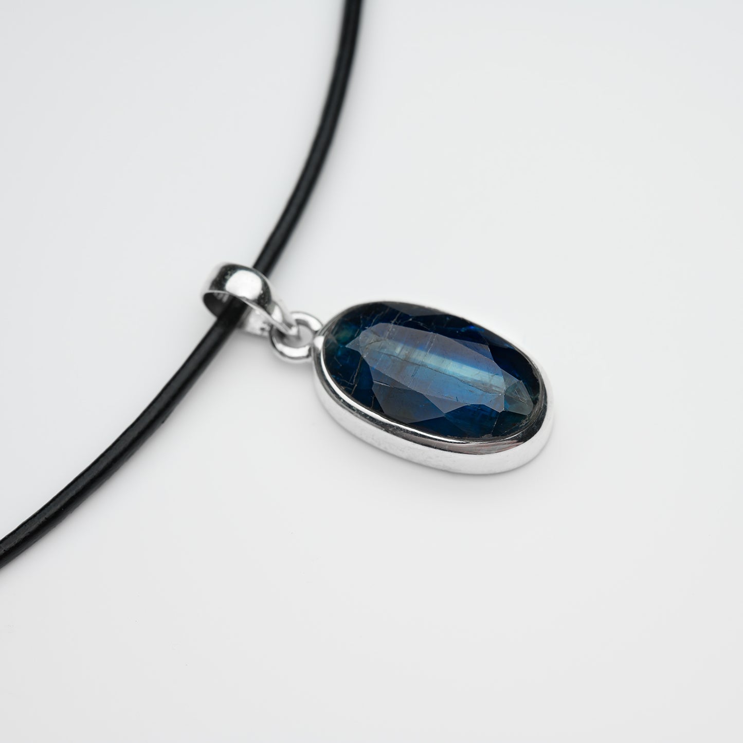 Disthen Anhänger facettiert 925 Sterling Silber