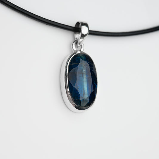 Disthen Anhänger facettiert 925 Sterling Silber