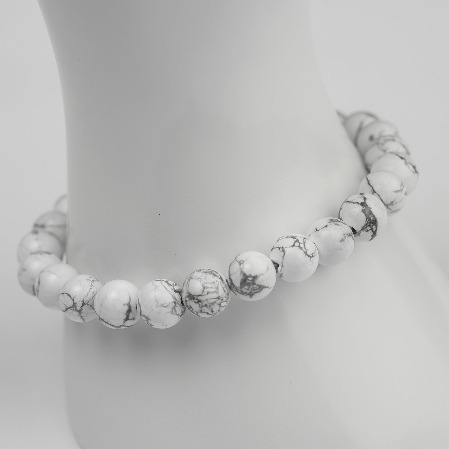 Howlith 6/8mm Armband