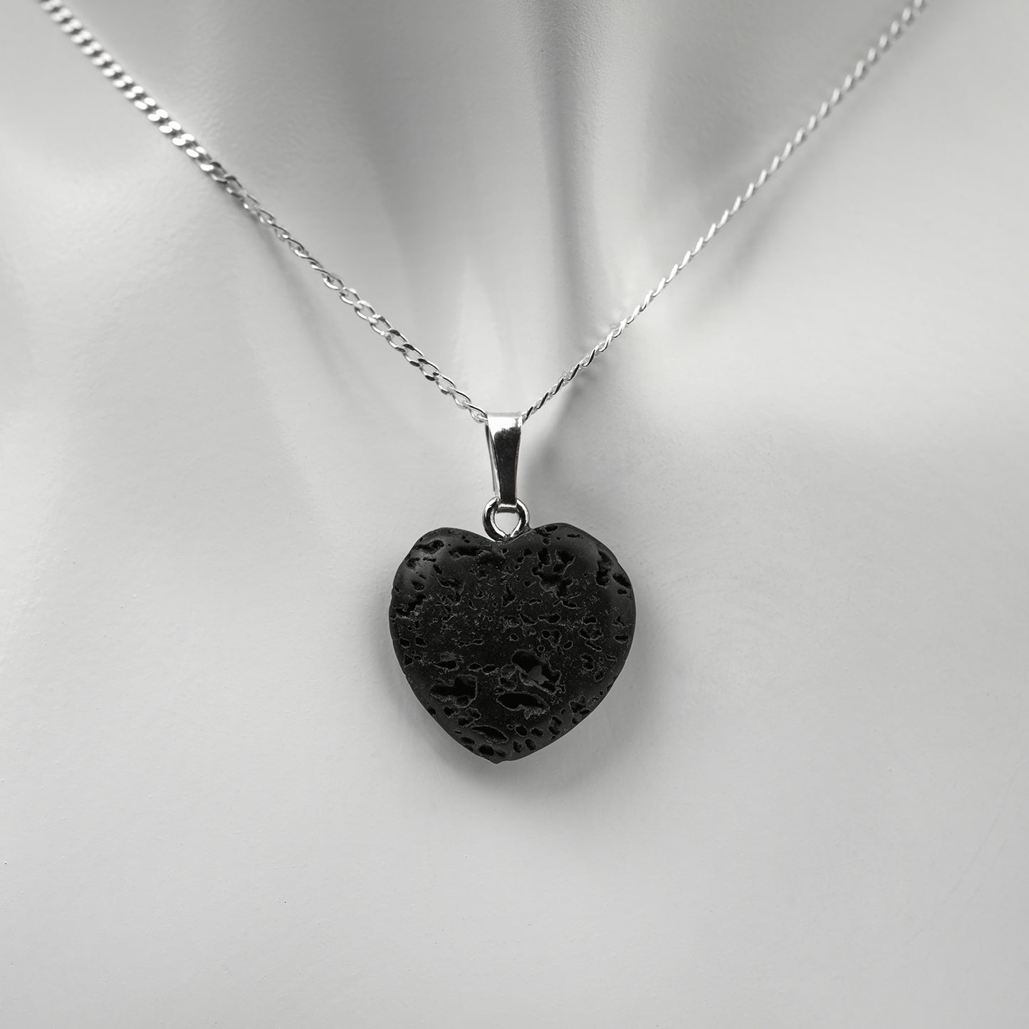 Lava Herz mit 925er Sterlingsilber Panzerkette