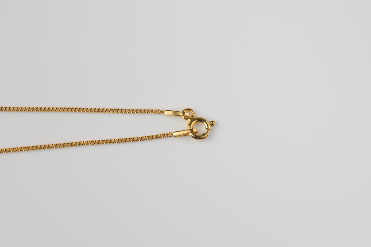 Medaillon 925er Sterlingsilber 24k Gelbgold vergoldet mit Elba Hämatit