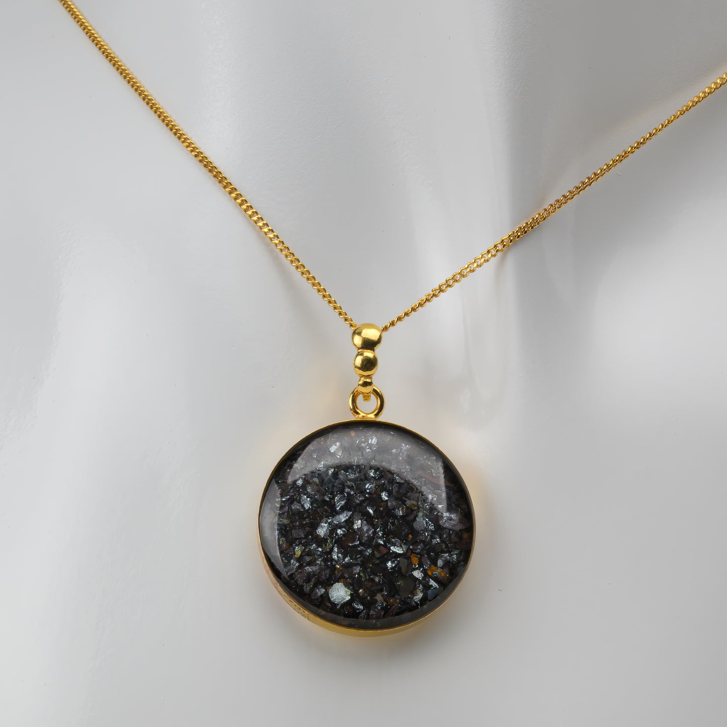 Medaillon 925er Sterlingsilber 24k Gelbgold vergoldet 25mm mit Elba Hämatit