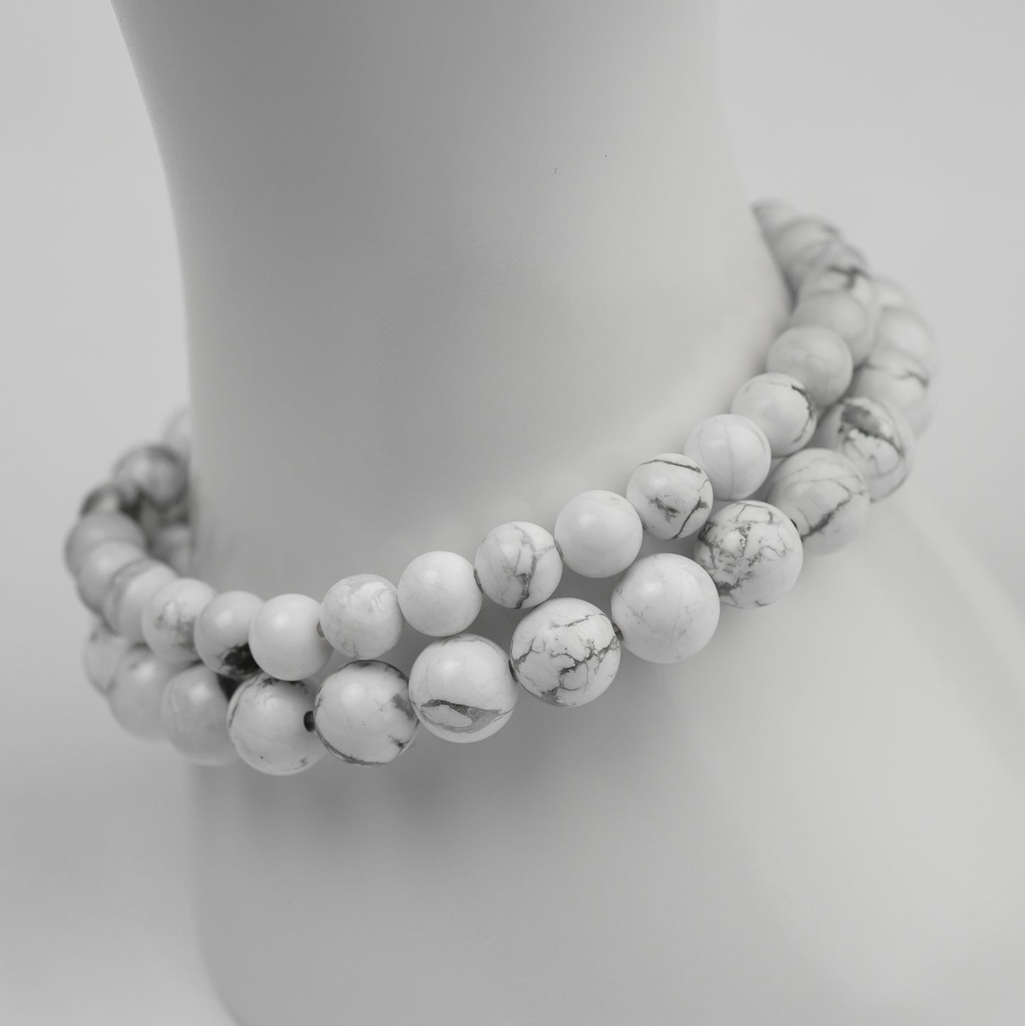 Howlith 6/8mm Armband