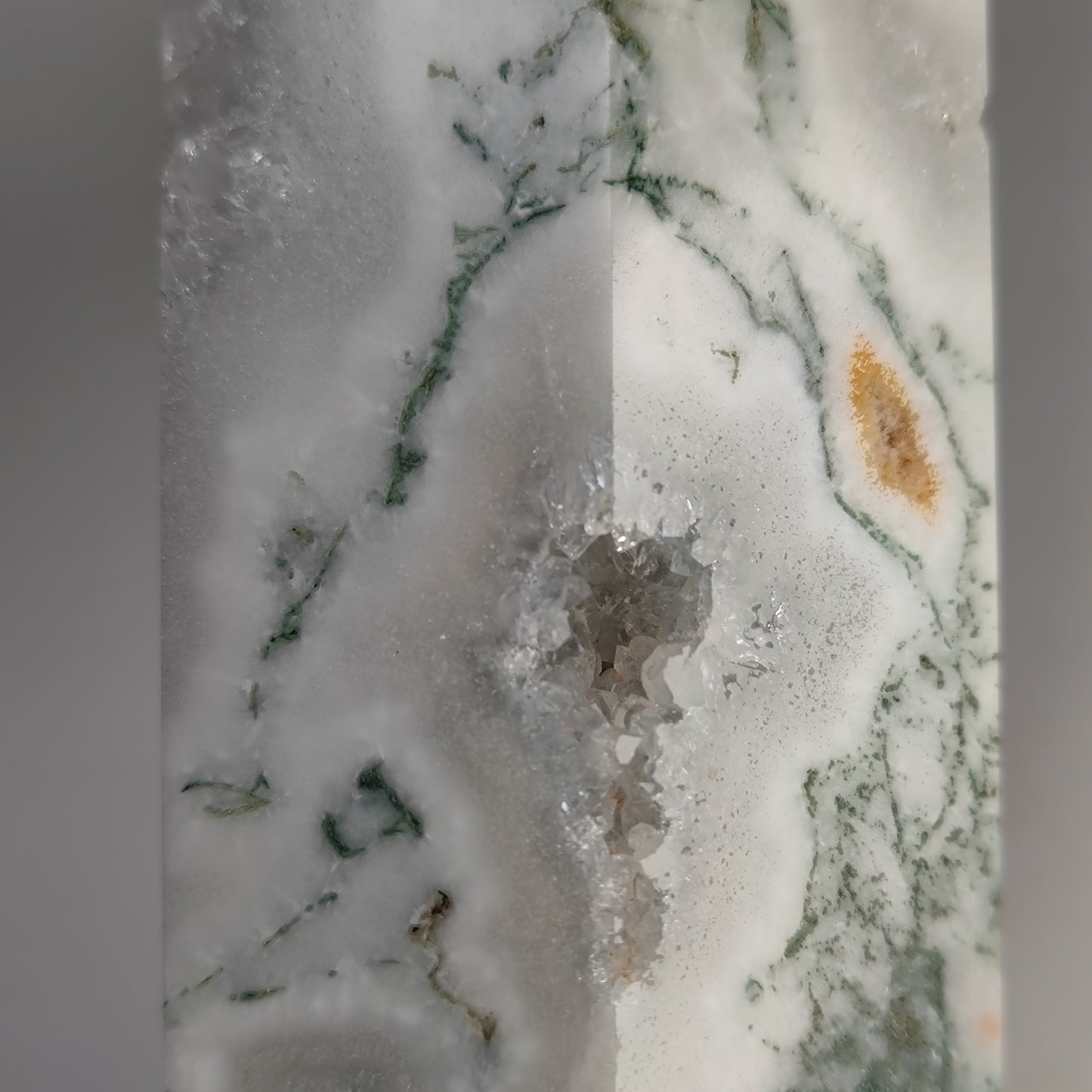 Moosachat Quarz Obelisk Einzelstück