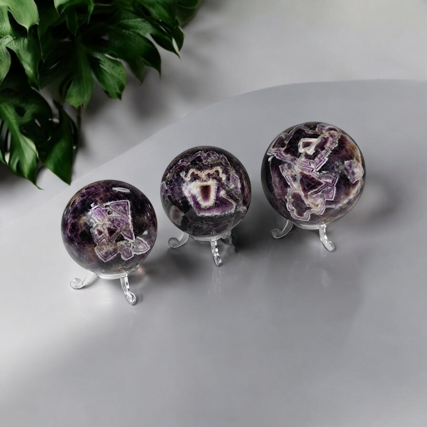 Chevron Amethyst Kugeln